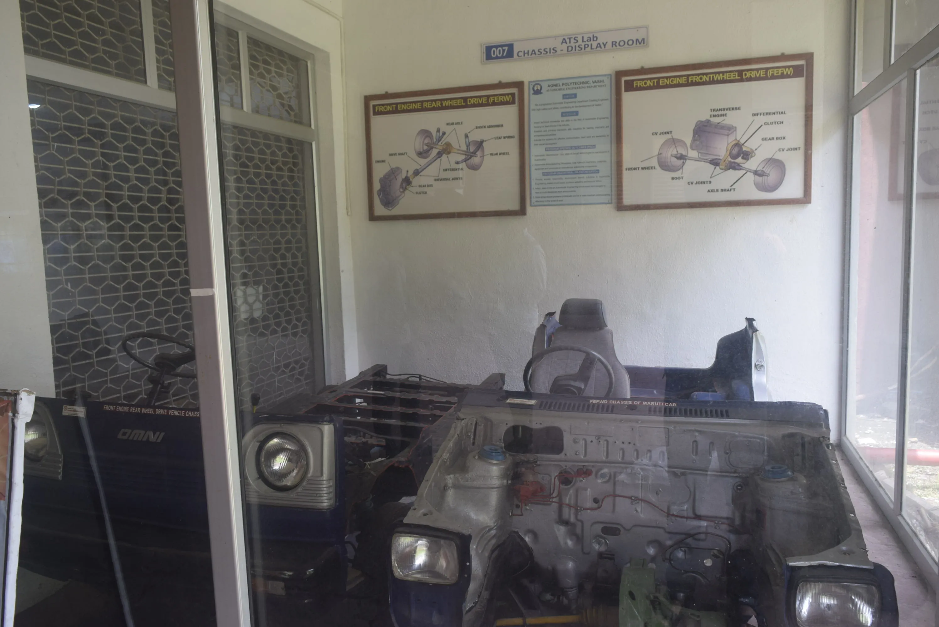 Automobile Lab Agnel Polytechnic, Vashi